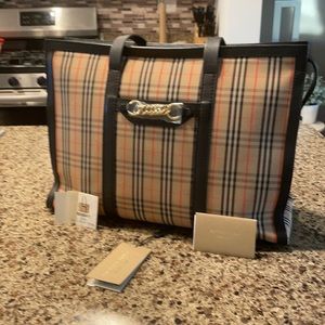 Burberry Link Tote Shoulder Handbag